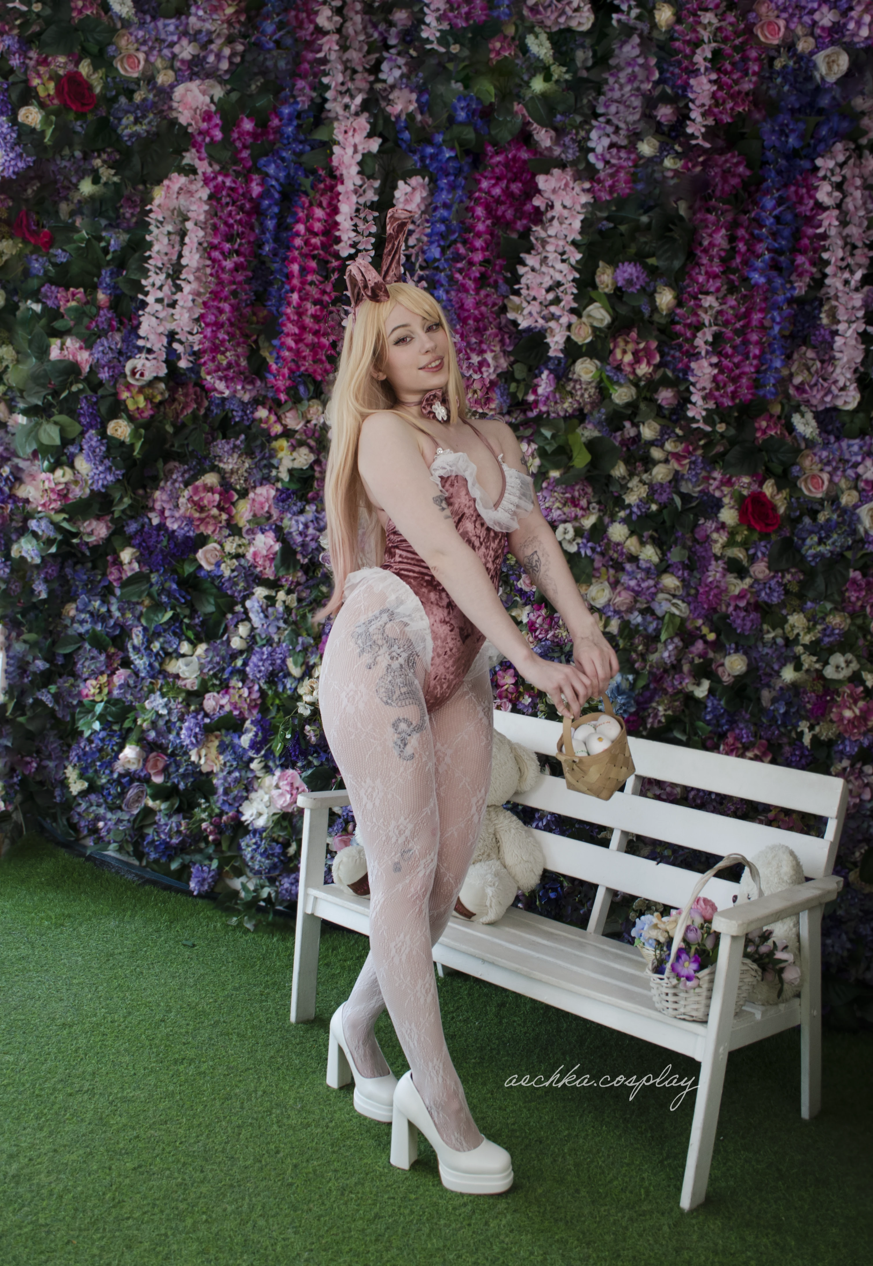 Aechka cosplays Marin Kitagawa in a bunny suit
